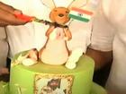 Ajinkya Rahane denies to cut a cake with Kangaroo on top, after victory against Australia