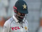 'पाटा' खेळपट्टीवरही Babar Azam घाट्यात; सेटअप करून Chris Woakes नं घेतली विकेट