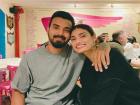KL Rahul Loves Athiya Shetty: केएल राहुल, अथिया शेट्टीच्या प्रेमाला सुनील शेट्टीची मिळाली परवानगी; फोटो व्हायरल