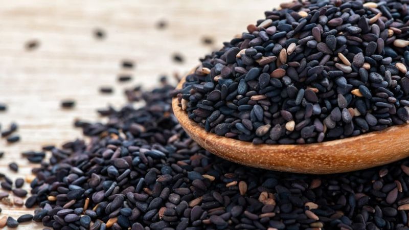 भोपळा-सूर्यफुलाच्या बियांसह ‘या’ ६ बिया वाढवतात फर्टिलिटी-तारुण्य आणि चेहऱ्यावरचं तेज ओसरणारच नाही