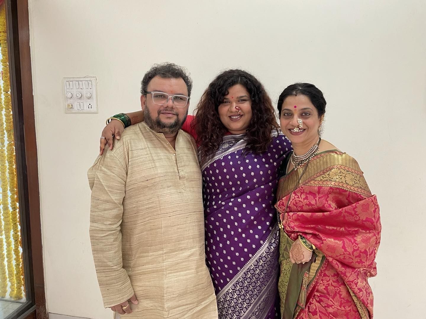 अतुल परचुरेंच्या मुलीविषयी माहितीये का? कलाविश्व सोडून 'या' क्षेत्रात कमावतीये नाव - Marathi News | Do you know about Atul Parchure's daughter see her photos | Latest filmy News at ...