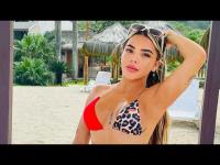 अ‍ॅडल्ट स्टारने आपले बोल्ड फोटो विकून जिंकली निवडणूक, बघा तिचे फोटो... - Marathi News | Famous adult model become mayor raised money by selling racy photos | Latest jarahatke Photos at Lokmat.com