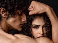 SEE PICS : राम गोपाल वर्मा यांच्या हिरो-हिरोईनचे इंटिमेट फोटोशूट, इतके बोल्ड की फुटेल घाम - Marathi News | Apsara Rani and Rock Kacchi Sizzling Pictures from RGV’s Thriller Movie | Latest filmy Photos at Lokmat.com