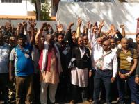 नागपूर हिवाळी अधिवेशनाच्या दुस:या दिवशी सकाळी सुरू झालेली आंदोलने, मोर्चे आणि निदर्शने - Marathi News | On the second day of the Winter Session of the Nagpur session, some of the highlights of the rally organized by Congress and Nationalist Congress Party | Latest nagpur Photos at Lokmat.com