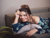 पटत नसेल तर बघू नका, कोणी तुमच्यावर बंदूक ताणलेली नाही...! ‘बिग बॉस’ला ‘वादग्रस्त’ म्हणणा-यांवर बरसली सृष्टी रोडे - Marathi News | Srishty Rode Talks About Bigg Boss Affecting Indian Culture: Nobody Is Asking You To Watch It At Gunpoint | Latest filmy Photos at Lokmat.com