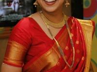 मंगळागौर, राखीपौर्णिमेच्या फंक्शनला सर्वात खास दिसायचं तर लक्षात ठेवा ७ टिप्स... दिसा स्पेशल - Marathi News | How To Make Rakhi Purnima and Festival look, 7 tips to Keep in Mind Makeup Tips : Mangalagauri, Rakhipurnima function to look the most special, remember 7 tips... Look Special | Latest sakhi Photos at Lokmat.com