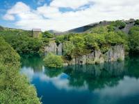 शंभर वर्षापासून गायब होतं हे गाव, जंगलात अशा स्थितीत आलं आढळून - Marathi News | Village with hidden temple found after 100 years | Latest jarahatke Photos at Lokmat.com