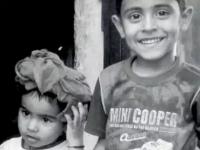 एकटेच खेळत होते चिमुकले; चोरांनी अख्खे घरदार लुटले, पण जाताना... - Marathi News | children's was playing; thieves looted the whole house, but murder both in delhi | Latest crime Photos at Lokmat.com