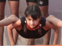 अवघा रंग योग झाला... - Marathi News | Yoga Day in Nagpur | Latest nagpur Photos at Lokmat.com