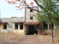 कोल्हापुरातील शासकीय इमारती वापराविना पडून - Marathi News | Without the use of Government buildings in Kolhapur | Latest kolhapur Photos at Lokmat.com