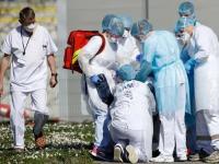 Coronavirus: मृतदेहावर अंत्यसंस्कार केल्यानंतर 'जिवंत' झाली महिला; डॉक्टर अन् कुटुंबाला बसला जबर धक्का - Marathi News | Coronavirus: woman learns sister is alive after cremating wrong body in ecuador pnm | Latest jarahatke Photos at Lokmat.com