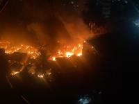 Pune Fashion Street Market Fire: पुण्यातील फॅशन स्ट्रीटवर अग्नितांडव! आगीची भीषणता दाखवणारे हे १० फोटो पाहा - Marathi News | Pune Fashion Street Market Fire: Check out these photos showing the awfulness of the fire | Latest pune Photos at Lokmat.com