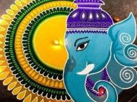 Ganesh Jayanti Special Rangoli Designs : दारात, बाप्पासमोर काढण्यासाठी ८ सोप्या-आकर्षक रांगोळी डिझाईन्स - Marathi News | Ganesh Jayanti Special Rangoli Designs : 8 Easy Rangoli Designs to draw at the door, in front of Bappa on the occasion of Ganesh Jayanti | Latest sakhi Photos at Lokmat.com