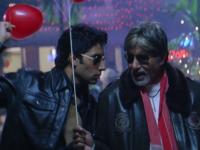 या बॉलीवूड स्टार्सनी आपल्या मुलांसोबत केला अभिनय, काही झाले हिट, काही फ्लॉप - Marathi News | These Bollywood stars acted with their kids, some hits, some flops | Latest filmy Photos at Lokmat.com