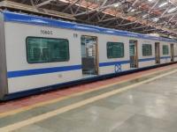 ‘एसी’च्या नव्या वेळापत्रकाने लोकलचा हाेताेय खेळखंडोबा; हार्बर मार्गावर ऐन गर्दीच्या वेळी गैरसाेय, प्रवासी संतप्त - Marathi News | New AC schedule creates chaos for local trains; Passengers angry as Harbour Line suffers during rush hour | Latest navi-mumbai News at Lokmat.com