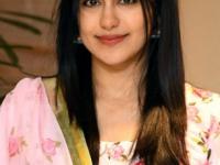 तब्बू ते कियारा, बॉलिवूडसाठी ‘या’ अभिनेत्रींनी लपवली खरी नावं! कुणी हिट तर कुणी फ्लॉप - Marathi News | From Tabu to Kiara, these actresses hid their real names for Bollywood! Some were hits and some were flops, bollywood names | Latest sakhi Photos at Lokmat.com