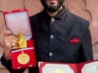 Aditya Dhar Net Worth: ‘धुरंधर’च्या दिग्दर्शकाकडे किती आहे संपत्ती? मुंबई ते हिमाचलपर्यंत आहे प्रॉपर्टी - Marathi News | Aditya Dhar Net Worth How much wealth does the director of Dhurandhar have He has properties from Mumbai to Himachal luxury cars colletion | Latest business News at Lokmat.com