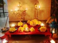 Ashadha Amavasya 2021: दीप अमावास्या: देवासमोर लावलेला दिवा विझला तर अशुभ मानले जाते का? पाहा, मान्यता - Marathi News | ashadha amavasya 2021 significance of lighting lamp and benefits of lamp in front of god and deep amavasya 2021 | Latest bhakti Photos at Lokmat.com