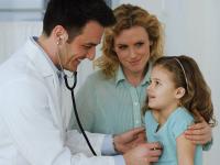 सावधान ! स्मार्टफोनच्या अतिरिक्त वापरामुळे मुलांवर होताहेत दुष्परिणाम - Marathi News | too much use of mobile will be physical and mental losses | Latest health Photos at Lokmat.com