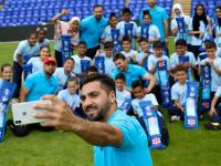 ICC World Cup 2019 : अफगाणिस्तानच्या क्रिकेटपटूंनी भरवली 'शाळा'! - Marathi News | ICC World Cup 2019 : Afghanisthan cricket: inspiring the next generation | Latest cricket Photos at Lokmat.com