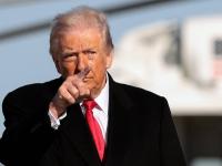 'मदत येत आहे, संस्था ताब्यात घ्या...'; इराणशी चर्चा रद्द करून ट्रम्प यांनी निदर्शनांना भडकावले - Marathi News | 'Help is coming, take over the institution...'; Trump provokes protests by canceling talks with Iran | Latest international News at Lokmat.com