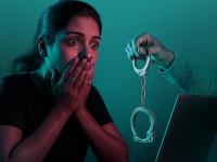 Digital Arrest: 'डिजिटल अरेस्ट' फसवणूक करणाऱ्यांची आता खैर नाही; सुप्रीम कोर्टानं उचललं मोठं पाऊल! - Marathi News | Supreme Court to Transfer All Digital Arrest Cases to CBI? SC Seeks Clarity on Agency's Technical Expertise | Latest national News at Lokmat.com Digital Arrest: 'डिजिटल अरेस्ट' फसवणूक करणाऱ्यांची आता खैर नाही; सुप्रीम कोर्टानं उचललं मोठं पाऊल! - Marathi News | Supreme Court to Transfer All Digital Arrest Cases to CBI? SC Seeks Clarity on Agency's Technical Expertise | Latest national News at Lokmat.com