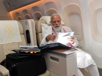 मोजून मोजून दमाल! PM मोदींच्या १ तास हवाई सफरीवर ‘इतके’ कोटी खर्च; आकडा ऐकून व्हाल अवाक् - Marathi News | pm narendra modi one hour air travel cost and significance of air india one special aircraft for vvip in india | Latest national Photos at Lokmat.com