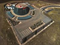 जगातील सर्वात आधुनिक विमानतळ; अवघ्या तीन वर्षात बंद पडले, कारण ऐकून चक्रावून जाल..! - Marathi News | The world's most modern airport; closed in just three years, you will be shocked to hear the reason..! | Latest jarahatke Photos at Lokmat.com