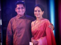 ऐश्वर्या नारकर आणि अविनाश नारकर यांच्या मुलाचे फोटो पाहिलेत का? आहे खूपच हँडसम - Marathi News | Avinash Narkar aishwarya narkar son ameya narkar pictures | Latest filmy Photos at Lokmat.com