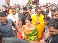 अजय देवगण-काजोल जोडी कोल्हापूरात - Marathi News | Ajay Devgan-Kajol Jodi Kolhapur | Latest kolhapur Photos at Lokmat.com