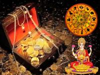 Akshaya Tritiya 2022: आजची अक्षय्य तृतीया 'या' चार राशींना फळणार; लक्ष्मी मातेची कृपा बरसणार! - Marathi News | Akshaya Tritiya 2022: Today's Akshaya Tritiya will be grateful to these four zodiac sign; Mother Lakshmi's grace will rain prosperity! | Latest bhakti Photos at Lokmat.com