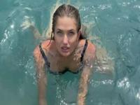 जगातील सर्वात सेक्सी ॲथलीट 'Alica Schmidt', सोशल मीडियावर हॉट फोटोंची चर्चा - Marathi News | worlds sexiest athlete alica schmidt pool party photos leaves fans speechless in tiny blue bikini | Latest other-sports Photos at Lokmat.com