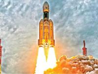 अमेरिकेला तेव्हा भारत खपत नव्हता! तीन दशकांपूर्वीच अंतराळात प्रस्थापित झालो असतो, पण... - Marathi News | America did not consume India then! ISRO would have been established in space three decades ago, but america did disturbance Chandrayan 3 | Latest national Photos at Lokmat.com