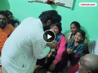 "माझे पप्पा मला सोडून गेले" चिमुकलीची आर्त हाक; अमित ठाकरेही गहिवरले, काळीज पिळवटणारा Video - Marathi News | In Solapur, MNS leader Amit Thackeray met with the family of Balasaheb Sarvade, who was murdered | Latest solapur News at Lokmat.com