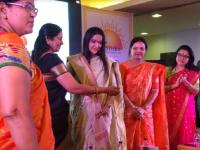 स्त्रियांनी प्रेरणादायी बनावे, अमृता फडणवीस यांचे आवाहन - Marathi News | Make women inspirational, invite Amrita Fadnavis | Latest thane Photos at Lokmat.com