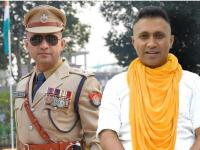 PHOTOS: IPS पदाचा राजीनामा देऊन लोकसभेच्या 'रिंगणात', सामाजिक कार्यासाठी मैदानात! - Marathi News | Former IPS officer Anand Mishra is contesting as an independent from Buxal Lok Sabha constituency in Bihar | Latest national Photos at Lokmat.com