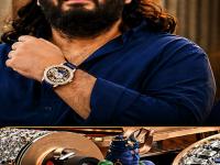 आस्था, कला अन् इंजिनीअरिंगचा अनोखा संगम; अनंत अंबानींच्या घड्याळाची किंमत ऐकून चक्रावून जाल... - Marathi News | A unique blend of passion, art and engineering; You will be amazed to hear the price of Anant Ambani's watch | Latest business Photos at Lokmat.com