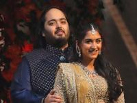 अनंत-राधिकाच्या लग्नापूर्वी बीकेसीतील हॉटेल्स बुक; एका रात्रीचे भाडे तब्बल ₹1 लाख... - Marathi News | Ambani Wedding: Anant-Radhika books hotels in BKC ahead of wedding; ₹1 lakh per night | Latest business Photos at Lokmat.com