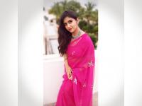 याड लागलं गं याड लागलं गं..! असंच म्हणाल रिंकू राजगुरूचे गुलाबी रंगाच्या साडीतील फोटो पाहून - Marathi News | sairat fame actress Rinku Rajguru shared photo in pink saree, see photos | Latest filmy Photos at Lokmat.com