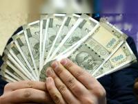 Multibagger Stock: बम्पर रिटर्न! एक लाखाच्या गुंतवणुकीवर मिळाला तब्बल 2 कोटींहून अधिकचा परतावा; गुंतवणूकदार मालामाल - Marathi News | Share Market Multibagger stock one lakh rupees turn RS 2 crore in just 4 year check details | Latest business Photos at Lokmat.com