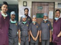 अक्षय कुमारसोबत झळकलेला अभिनेता कोरोनाच्या संकटात करतोय रुग्णांची सेवा - Marathi News | Gabbar is Back actor Ashish Gokhale is on Covid-19 duty PSC | Latest filmy Photos at Lokmat.com