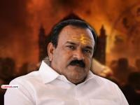 भोंदू अशोक खरात प्रकरणाची EDमार्फत चौकशी; CDR प्रकरणातही मुख्यमंत्र्यांचे चौकशीचे आदेश - Marathi News | ED to probe ashok kharat case CM devendra fadnavis orders probe into CDR case too | Latest maharashtra News at Lokmat.com