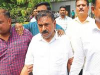 Ashok Kharat Case : झुंबरची लाईट बंद म्हणजे...! अशोक खरातच्या केबिनमधील 'त्या' कोडवर्डचा धक्कादायक खुलासा; कर्मचाऱ्यांना अजब इशारा - Marathi News | Ashok Kharat Case chandelier's light is off Shocking revelation of 'that' codeword in Ashok Kharat's cabin; Strange warning to employees | Latest nashik Photos at Lokmat.com