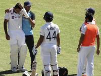 India vs Australia, 3rd Test : ऑस्ट्रेलियाच्या धर्तीवर भारताचा पराक्रम, हनुमा विहारी-आर अश्विनमुळे रचला भारी विक्रम - Marathi News | India vs Australia, 3rd Test Day 5 : India has batted for 120 overs which is 3rd most on Australian soil in Tests in last 10 years | Latest cricket Photos at Lokmat.com