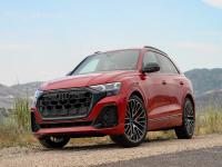 ४.० लिटर ट्विन टर्बो V8 इंजिनने सुसज्ज, ४ सेकंदात १०० ची स्पीड; भारतात लॉन्च झाली पॉवरफुल SUV - Marathi News | Audi SQ8 : Equipped with a 4.0 liter twin turbo V8 engine, 0-100 km/h in 4 seconds; Powerful SUV launched in India | Latest auto Photos at Lokmat.com