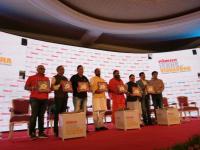 विदर्भातील प्रोफेशनल्सच्या यशोगाथेचा आढावा घेणाऱ्या ‘लोकमत कॉफी टेबल बुक’चे प्रकाशन - Marathi News | Publication of 'Lokmat Coffee Table Book' which reviewed the achievements of the professionals in Vidarbha | Latest nagpur Photos at Lokmat.com