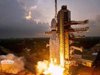 'बाहुबली'ने उचलला ४,४१० किलोचा भार, सर्वात जड उपग्रहाला पाठवले अवकाशात - Marathi News | ISRO powerful rocket Baahubali LVM-3 successfully launched into its orbit | Latest national News at Lokmat.com