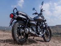 क्रुझर प्रेमींची पहिली पसंत; नवीन अवतारात येणार Bajaj ची Avenger, किंमत फक्त... - Marathi News | Bajaj Avenger Street 220: Bajaj's popular bike Avenger will come in a new avatar, will also get many features; Price only | Latest auto Photos at Lokmat.com