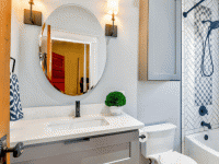 अंघोळीसाठी गेलेली मुलं बाहेर येईना; ४ वर्षांच्या रयानचा मृत्यू, दरवाजा तोडताच दिसलं भयंकर - Marathi News | badaun gas geyser leak child death brother critical | Latest national News at Lokmat.com