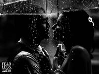 वेडिंग फोटोशूटसाठी बेस्ट थीमचा विचार करताय? या फोटोंवरून येईल तुम्हाला आयडिया - Marathi News | Beautiful wedding photos taken in the last decade | Latest social-viral Photos at Lokmat.com